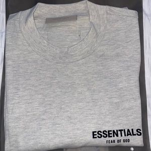 ESSENTIALS Fear of God T-Shirt